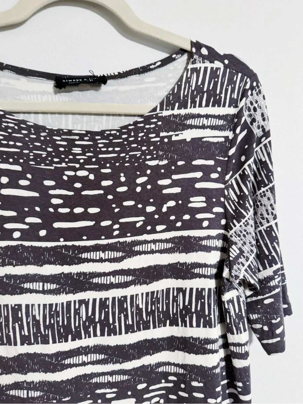 Always A. Line - Brown and White Multi-Patterned Elbow Sleeve Top
